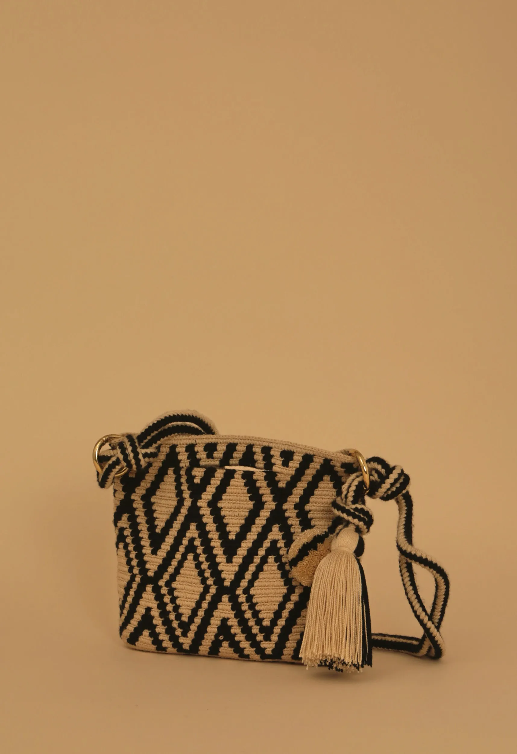 Tutuma Small