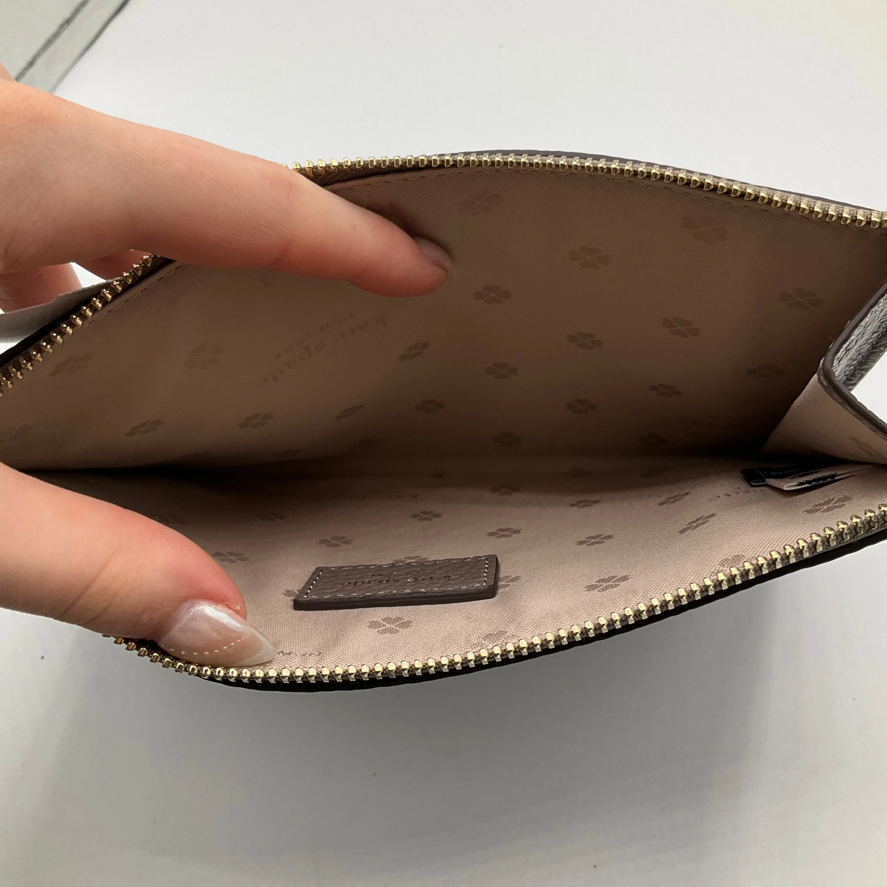 Wristlet Designer By Kate Spade  Size: Small