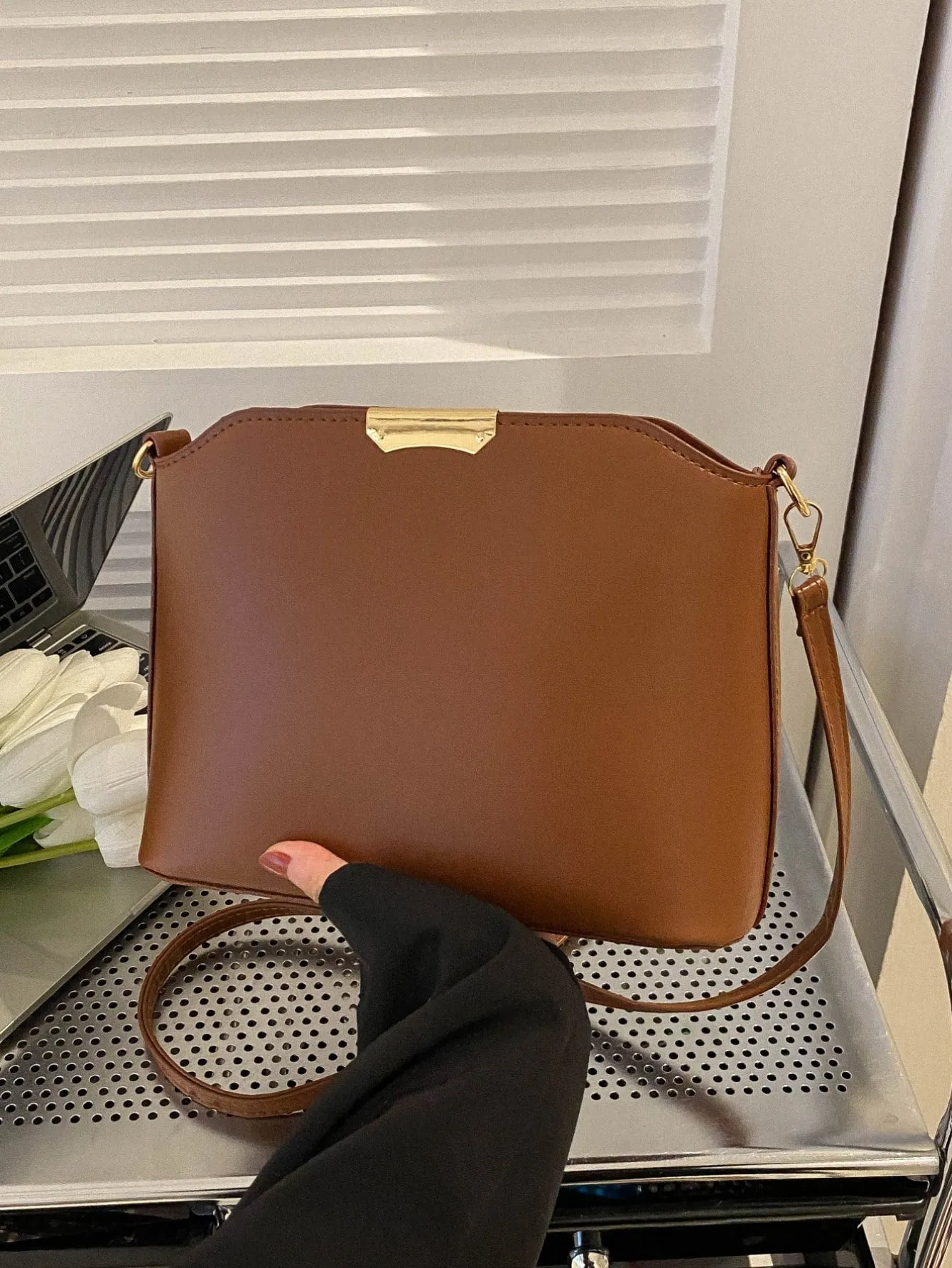Zipper Single Shoulder Crossbody Bag - Brown